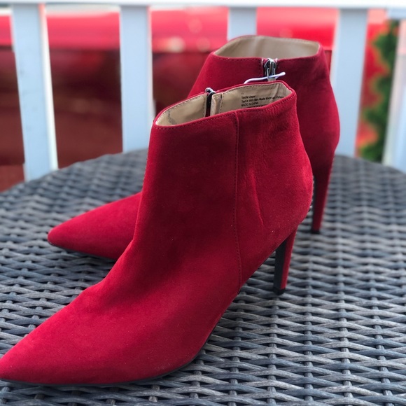 red booties size 11